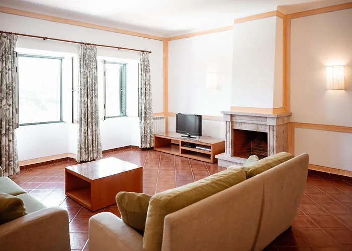 Casa De Calhariz 빌라 세심브라