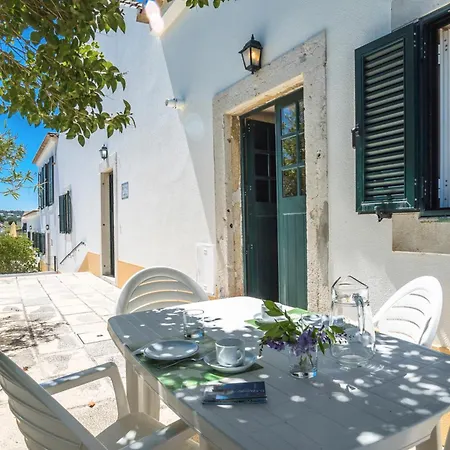 Casa De Calhariz * Sesimbra